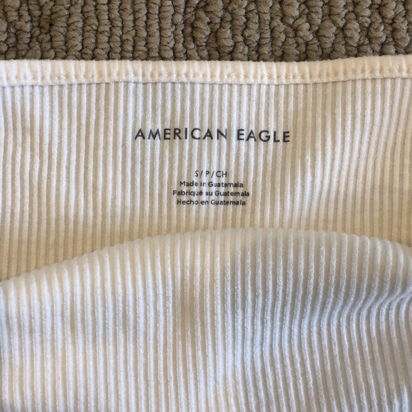 Halter top tank top - Picture 3 of 3